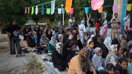 جشن میلاد در کوچه‌های شیراز