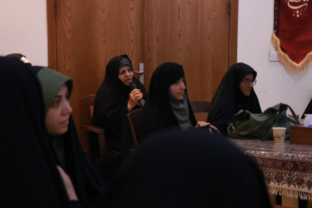 نشست فصلی حلقه‌های میانی اصفهان