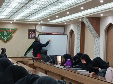 نشست راهبردی ارتقاء مهدیه‌های خانگی در اردبیل با هدف تقویت کنشگری مهدوی
