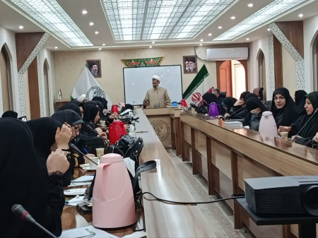 نشست راهبردی ارتقاء مهدیه‌های خانگی در اردبیل با هدف تقویت کنشگری مهدوی
